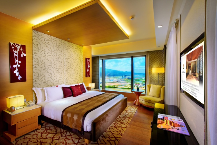 Superior Suite