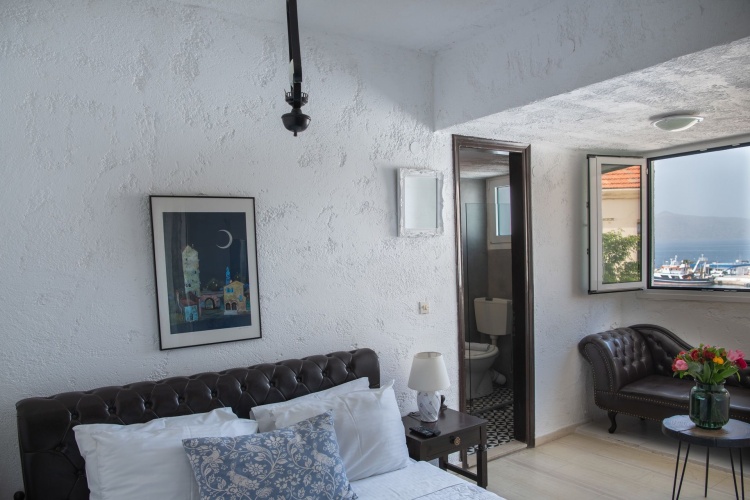 Junior Suite with partial sea view