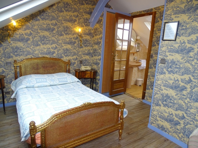 Standard Double room with view