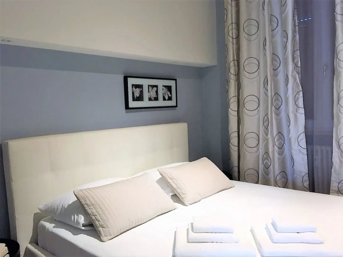 2 Bedrooms Deluxe Apartment with lake view