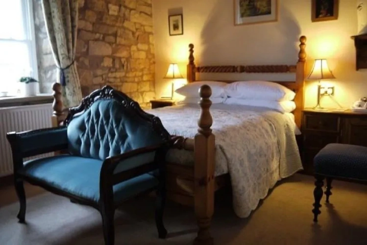 Standard Double room with land view