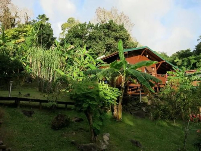 2 Bedrooms Cottage