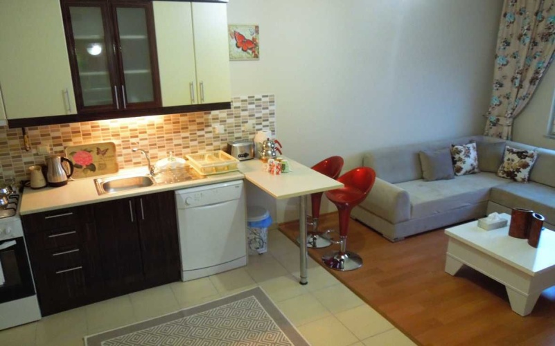 1 Bedroom Triple Apartment