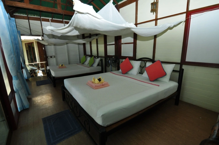 Family Bungalow beachfront