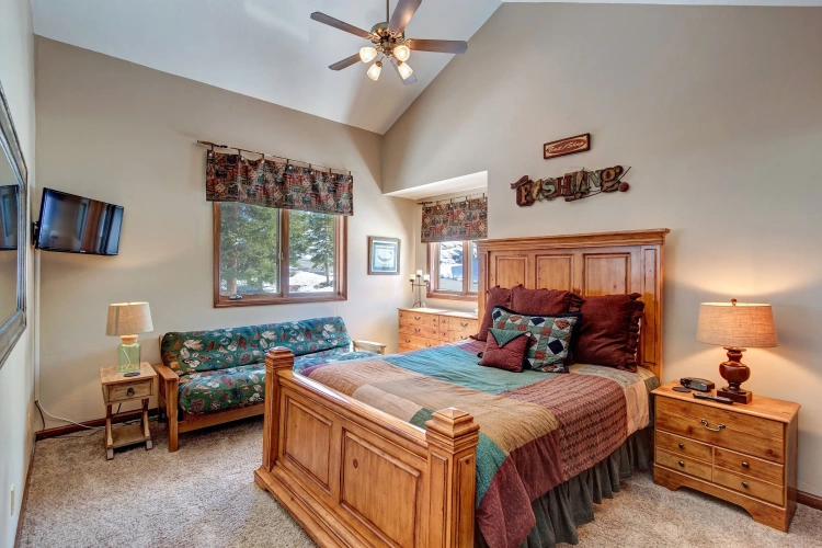 4 Bedrooms Grand Cottage with balcony