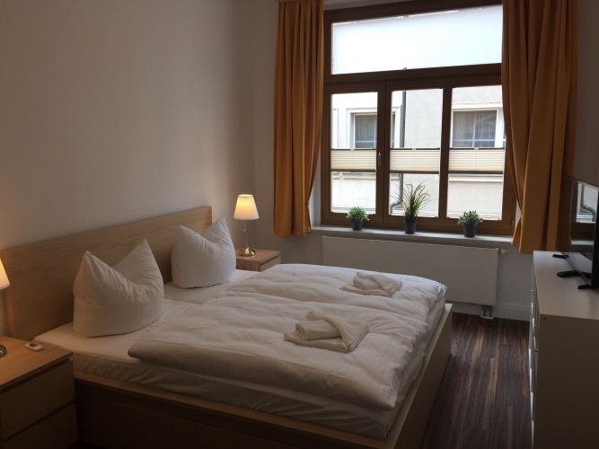 2 Bedrooms Cottage