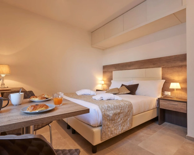 1 Bedroom Apartment