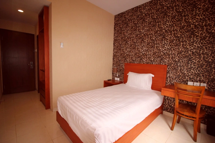 Deluxe Single room
