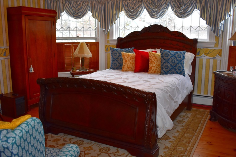Standard Double room with lake view