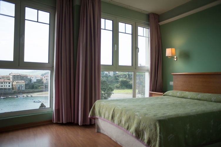 Standard Double room with sea view