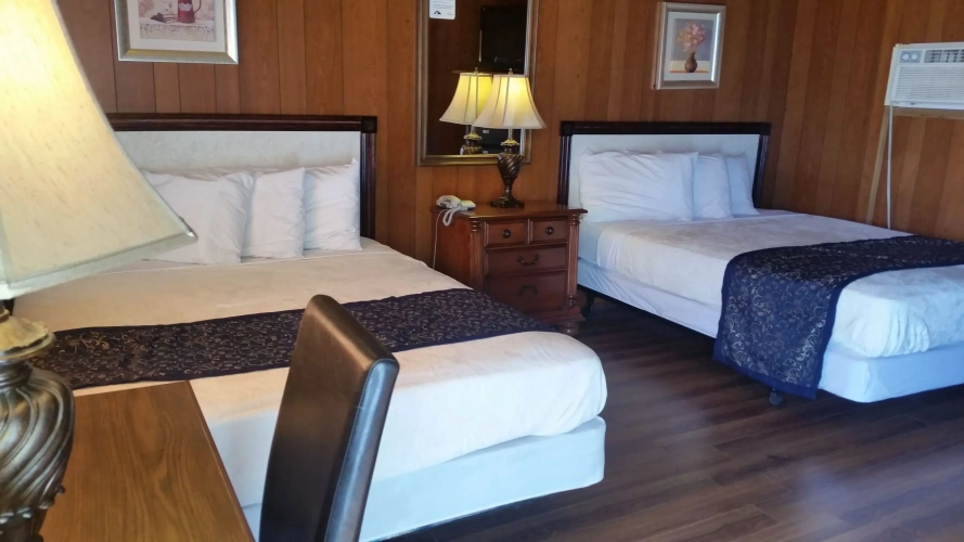 Deluxe Quadruple room