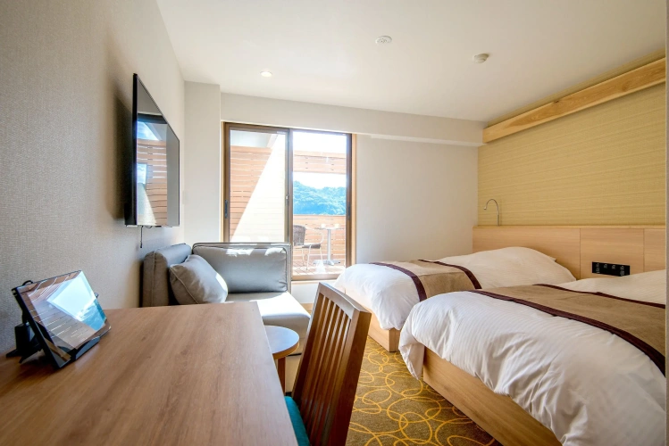 Superior Twin room with balcony