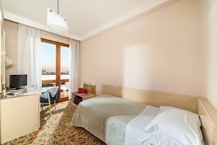 Standard Single room with balcony