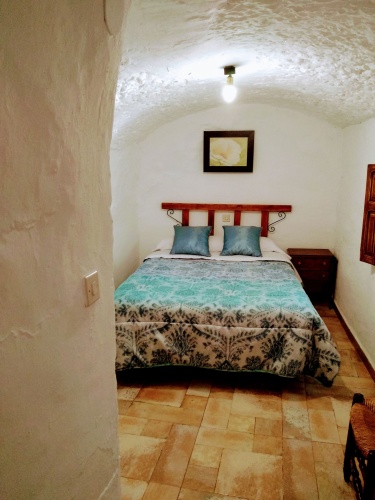 4 Bedrooms Cottage