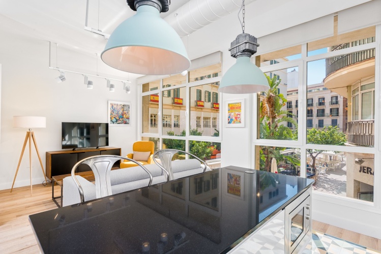 2 Bedrooms Apartment