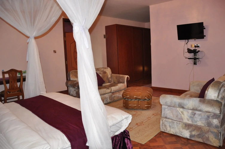 Quadruple Suite