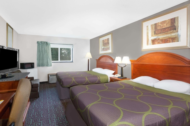 Standard Quadruple room