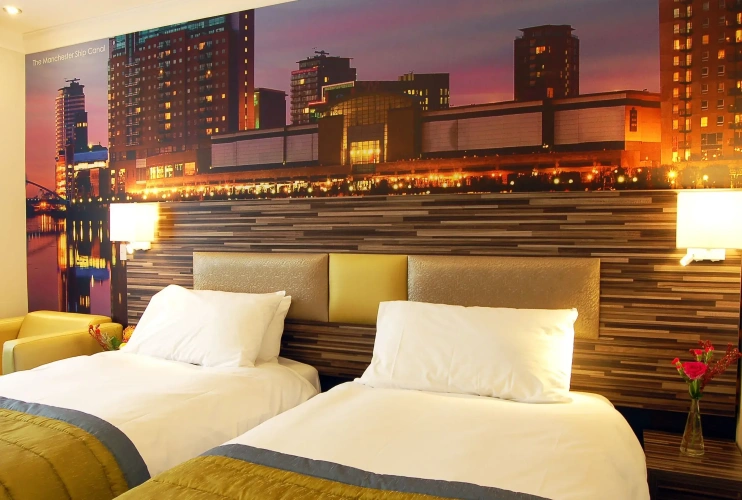 Standard Twin room