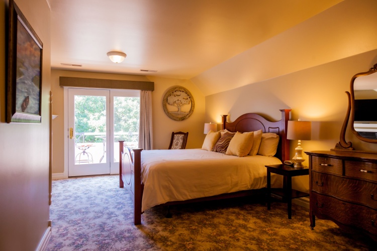 Standard Double Suite