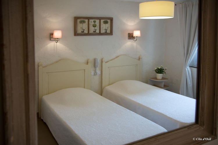 Standard room with city view
