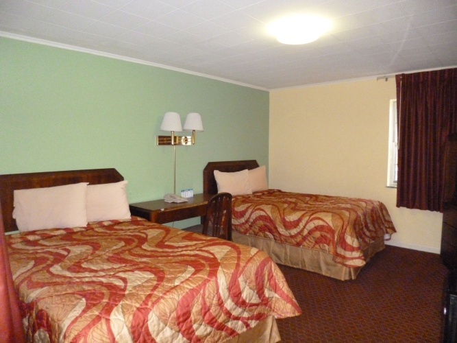 Standard Quadruple room