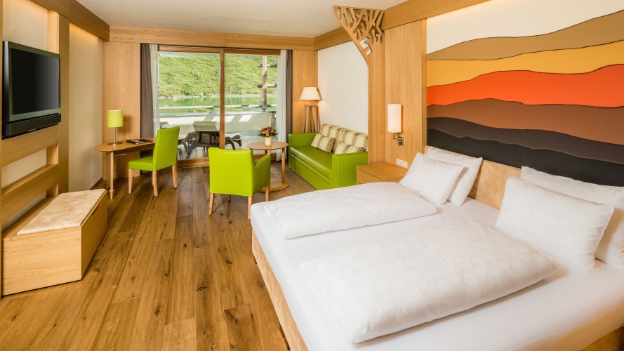 1 Bedroom Suite with partial view