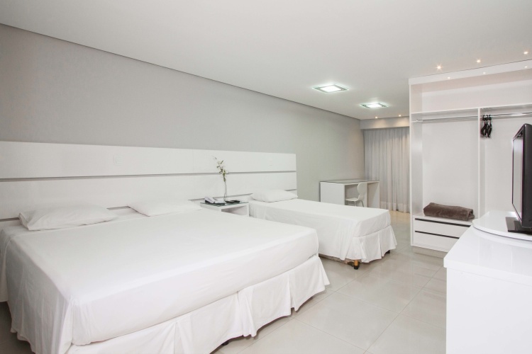 Deluxe Quadruple room