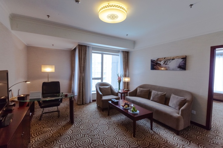 Deluxe Double Suite