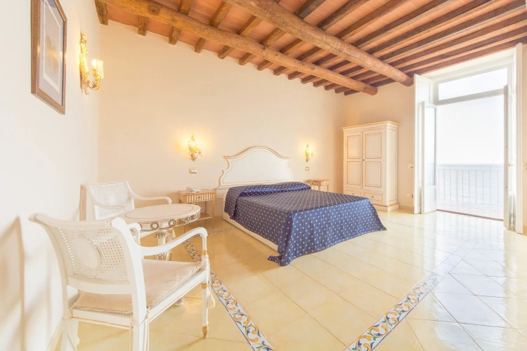 Standard Double room with sea view