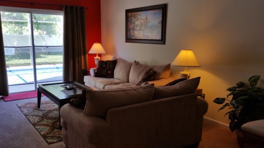 4 Bedrooms Villa