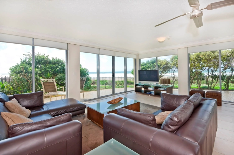 2 Bedrooms Superior Quadruple Apartment with view