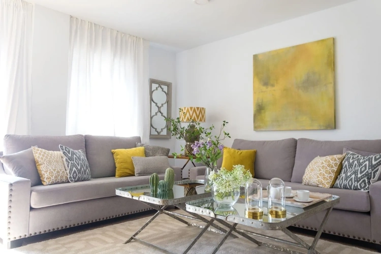 4 Bedrooms Deluxe Apartment