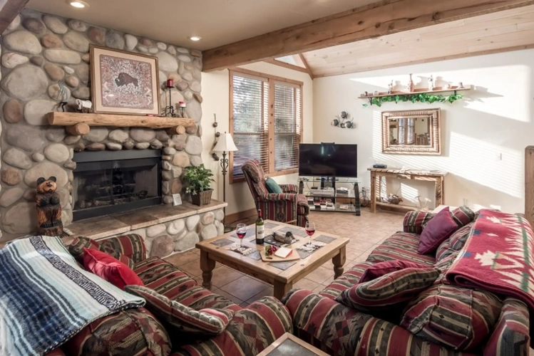 3 Bedrooms Cottage
