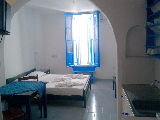 Economy Double Studio