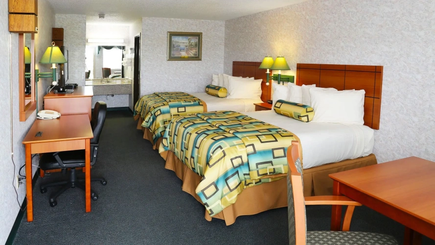 Standard Quadruple room