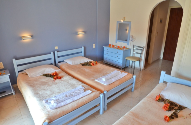 Deluxe Triple room