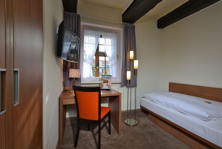 Standard Single room