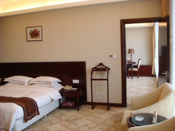 Deluxe Double Suite