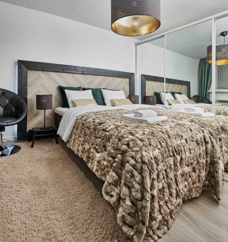 1 Bedroom Quadruple Apartment