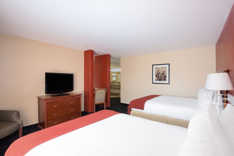 Quadruple Suite