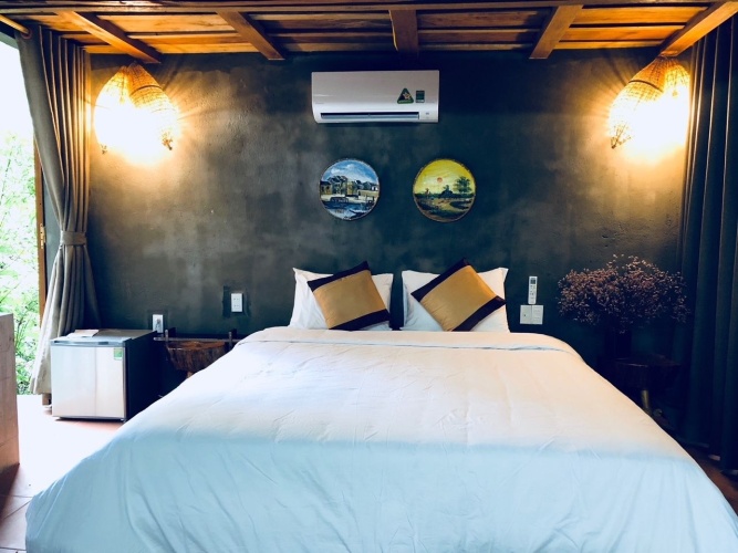 4 Bedrooms Double Family Bungalow