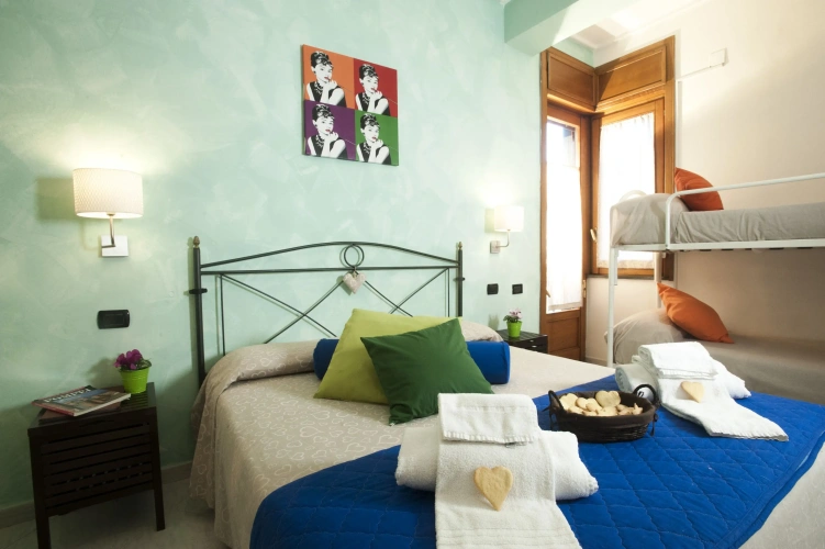 Standard Quadruple room
