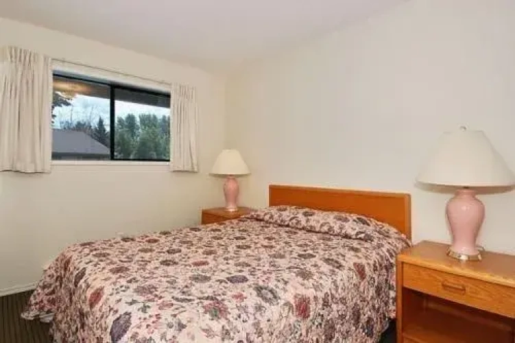 1 Bedroom Suite