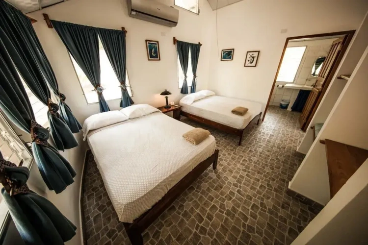 Bungalow with sea view