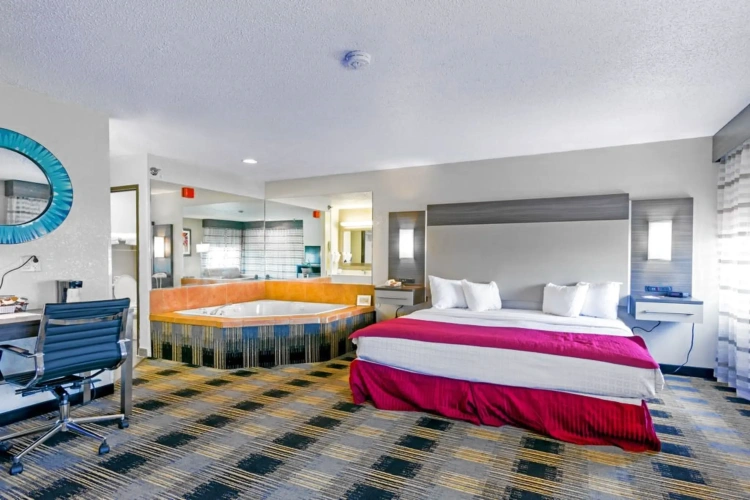 Deluxe Double Suite