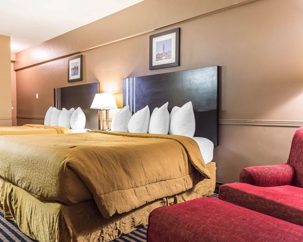 Superior Quadruple room