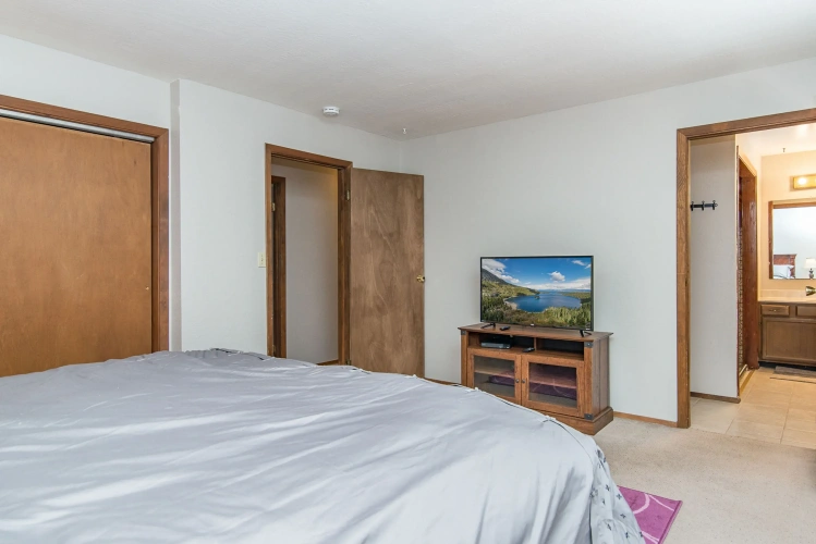3 Bedrooms Cottage