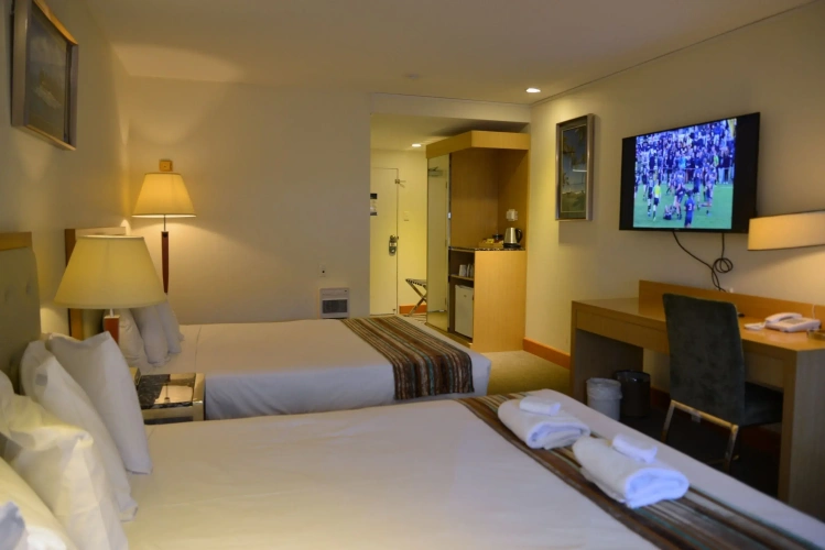 Premier room