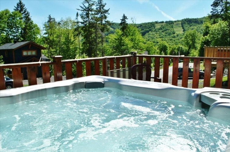 2 Bedrooms Cottage