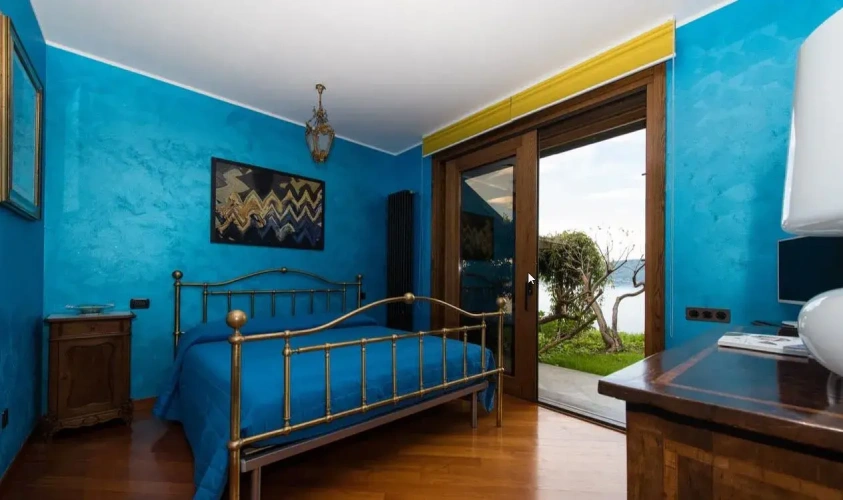 Standard Double room with view